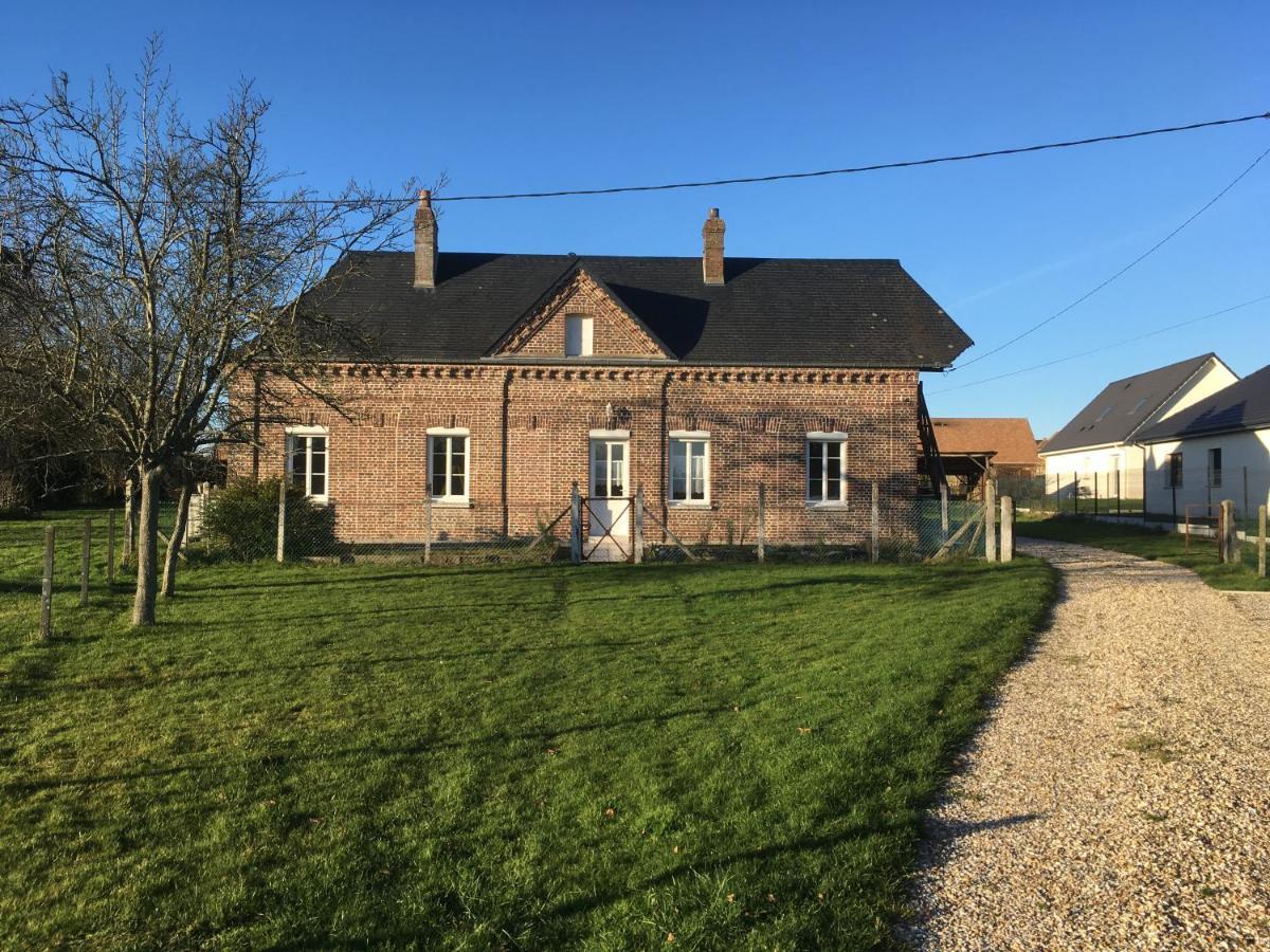 Saint-Ouen-du-Tilleul Le Tilleul מראה חיצוני תמונה